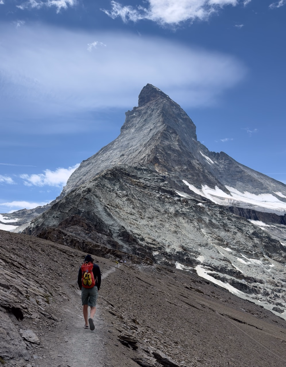 On the approach hike from Schwarzsee to the shark-toothed Matterhorn (4,478 m).
